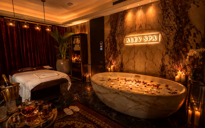 VIP süitin loş ışıklı kurulumu